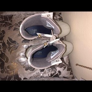 Sperry woman’s shoes